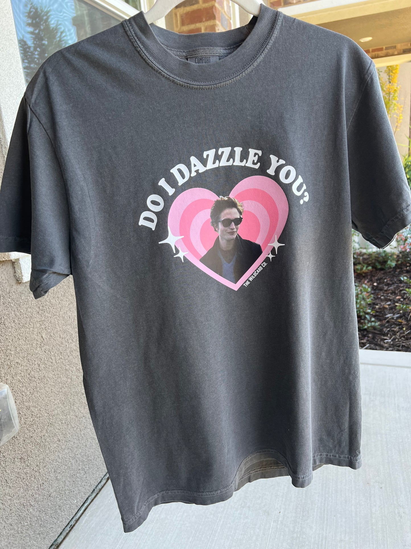 Dazzle tee