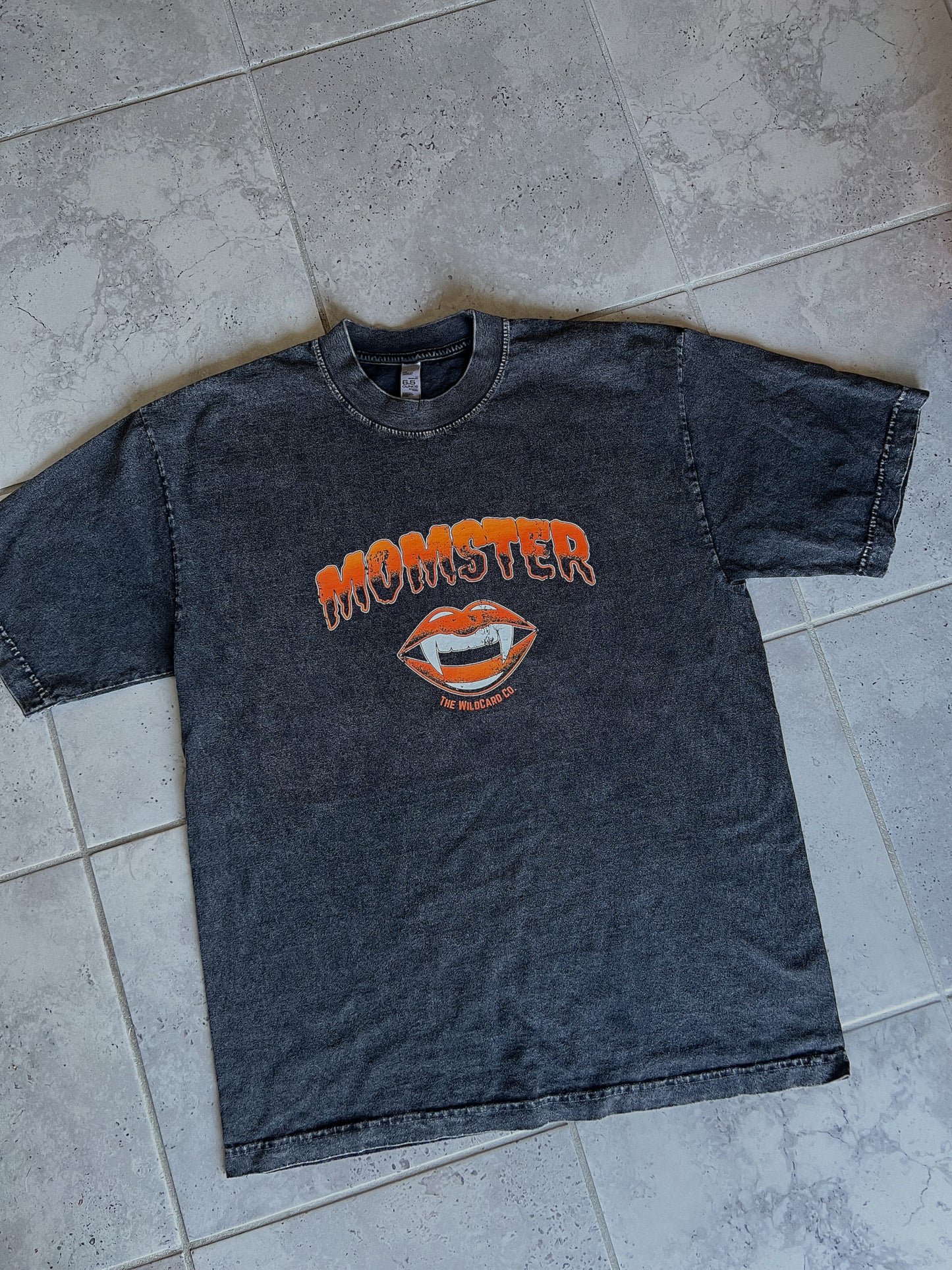 Momster tee