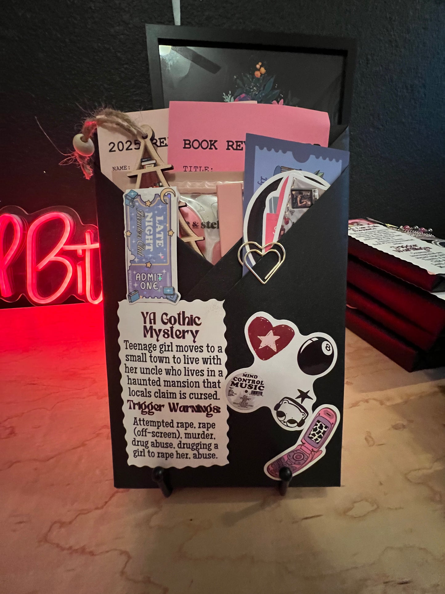 Blind Date w/ a Pre-Loved Book Bundle