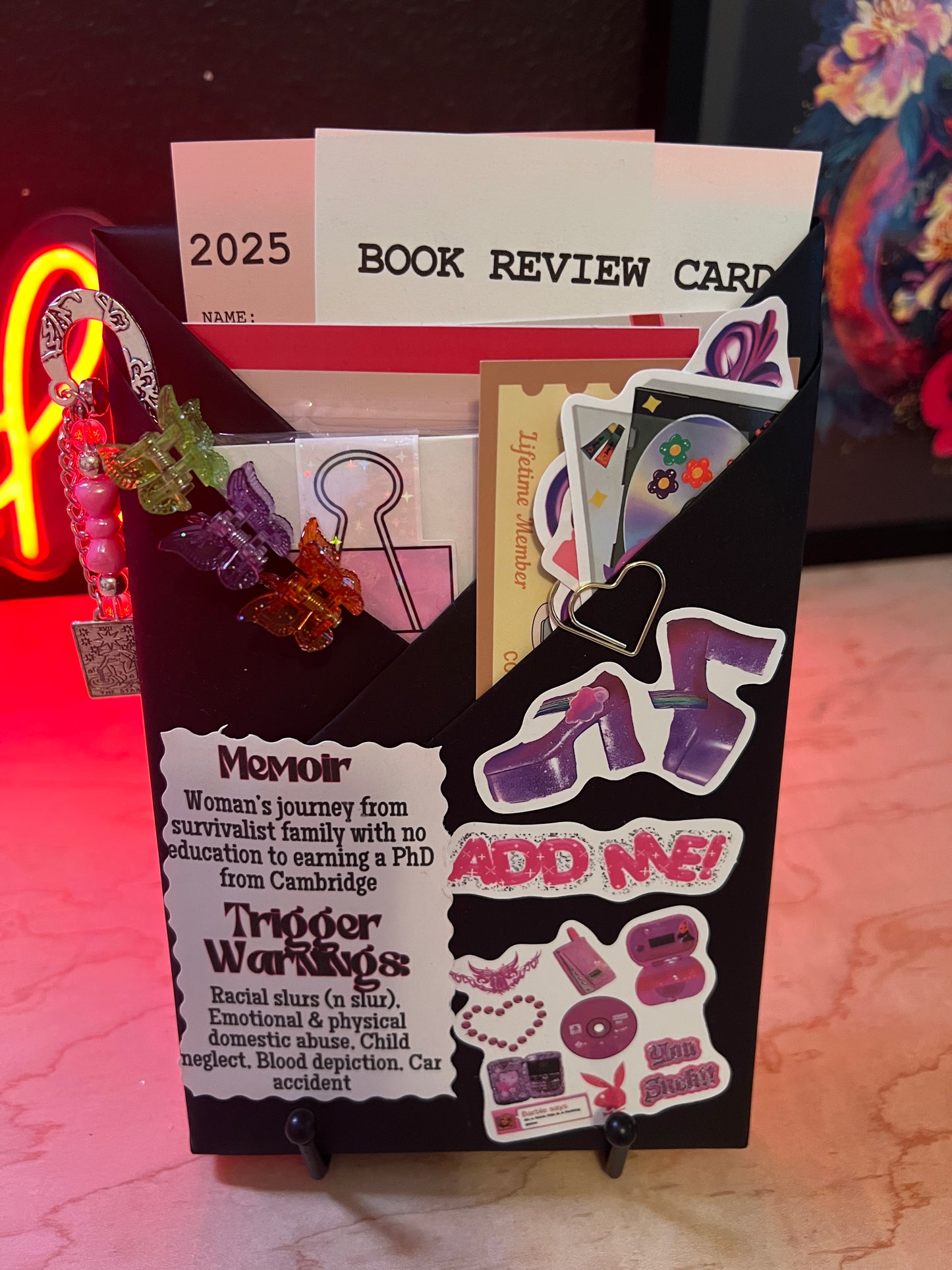 Blind Date w/ a Pre-Loved Book Bundle